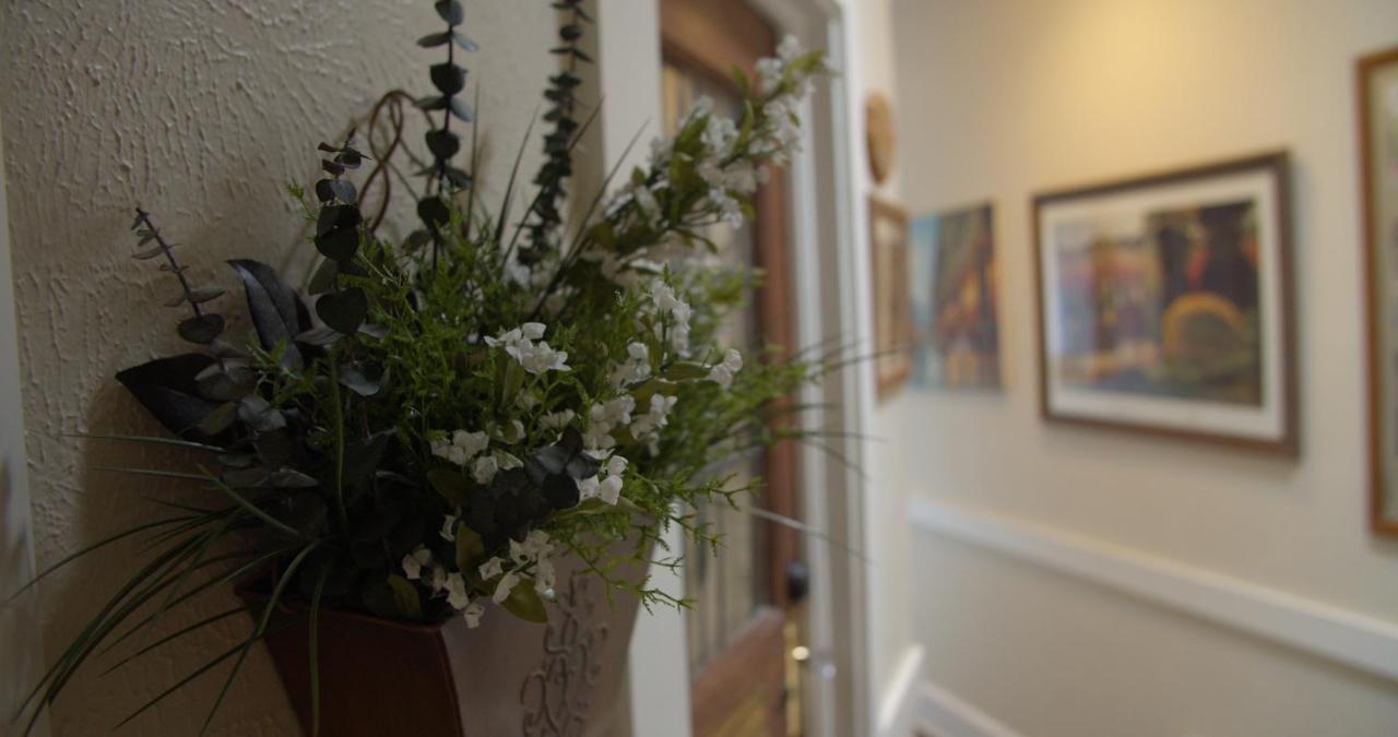 Granbury Gardens Bed And Breakfast Eksteriør bilde