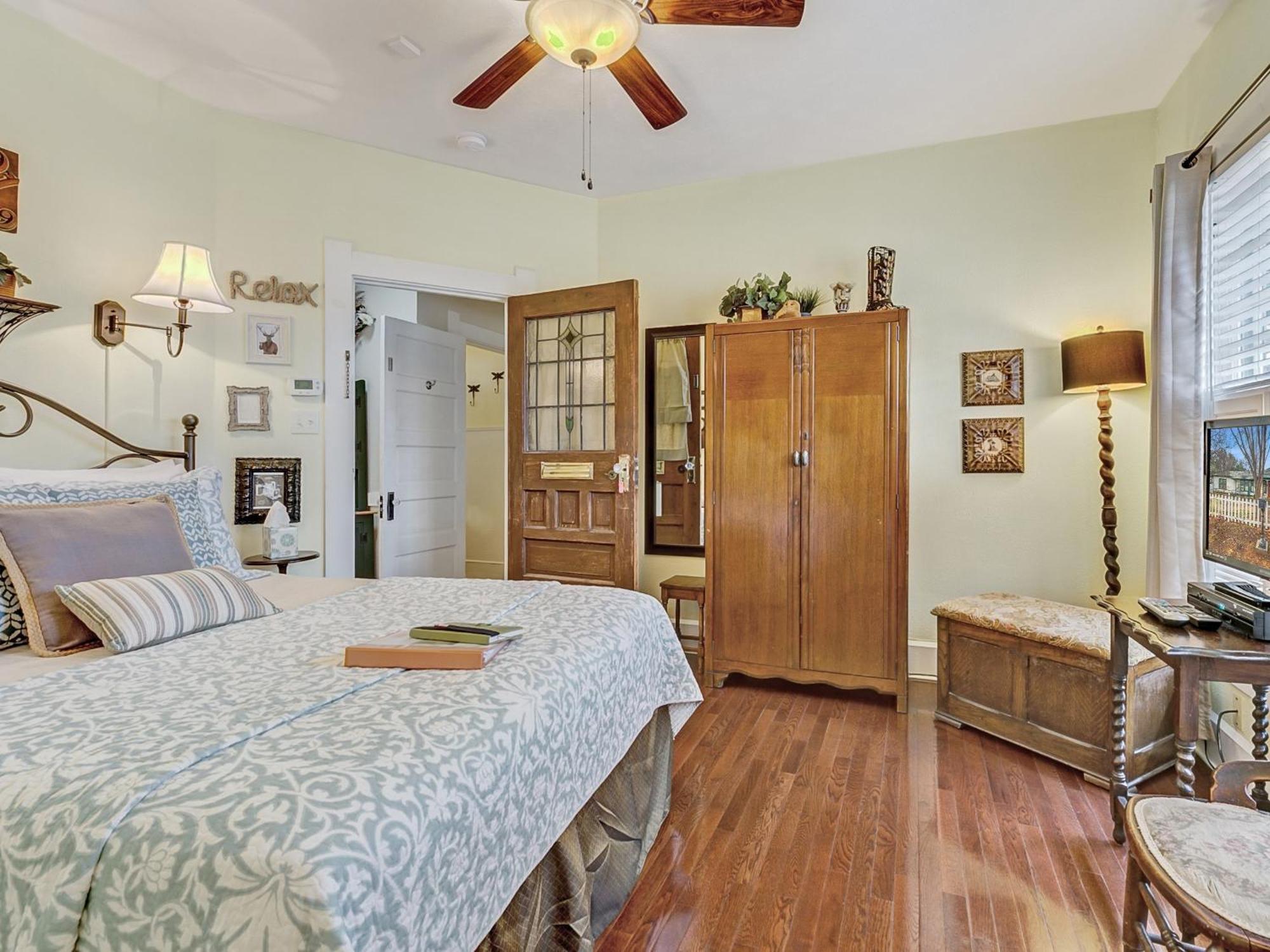 Granbury Gardens Bed And Breakfast Rom bilde